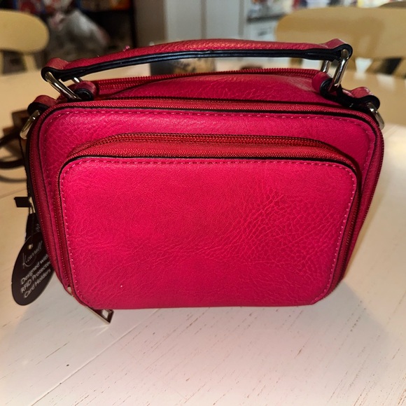 Stylish Red Leather Crossbody Bag - Picture 1 of 5